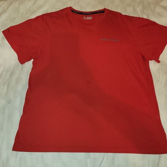 EUC Under Armour 2X red - Picture 1 of 6